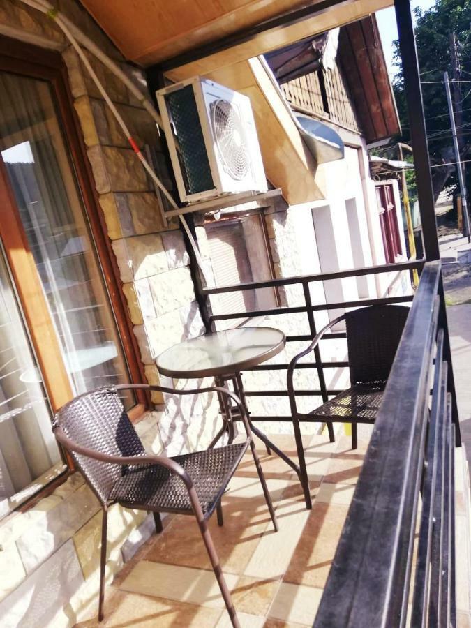 Shera Hotel Borjomi ภายนอก รูปภาพ