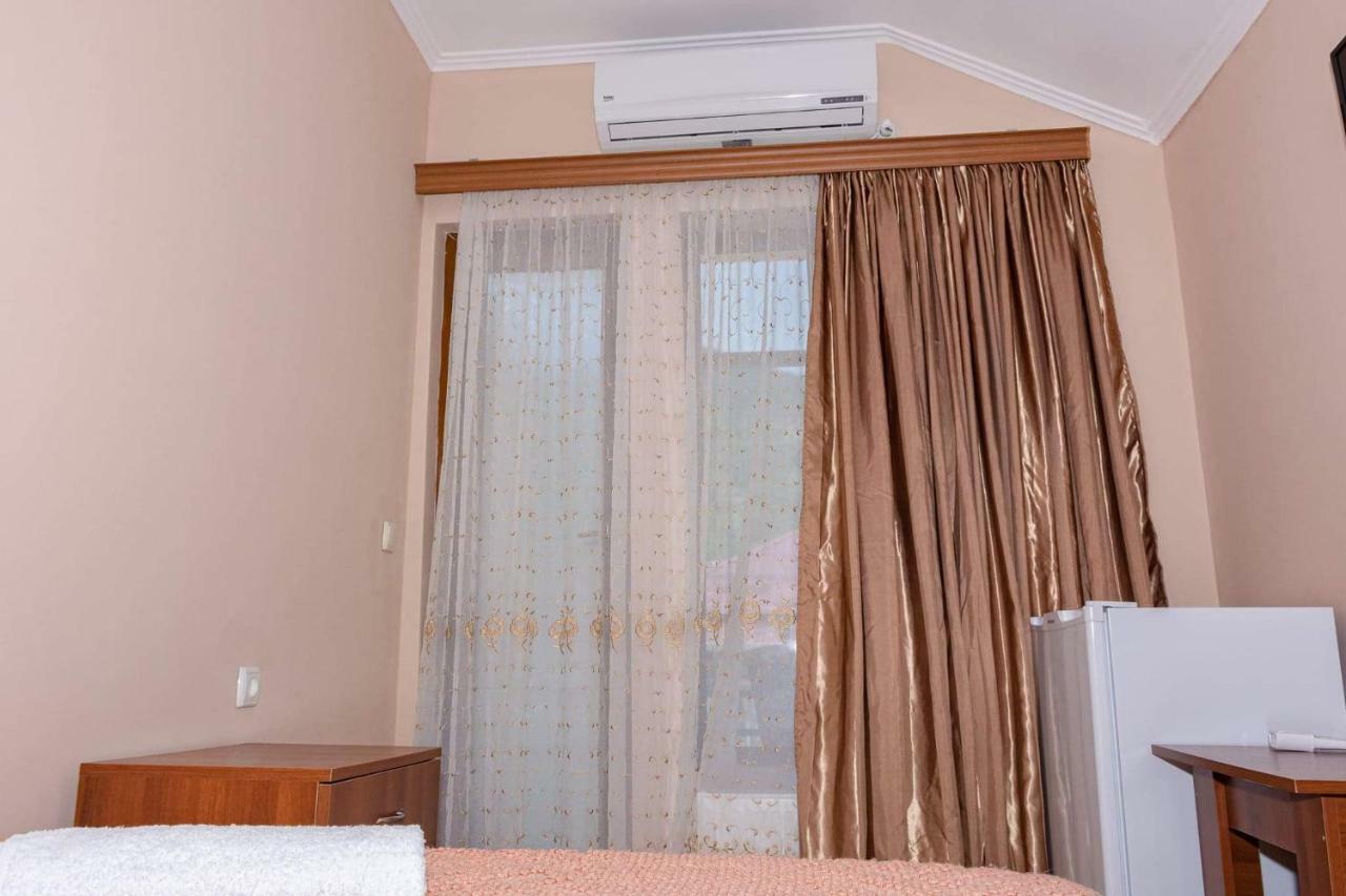 Shera Hotel Borjomi ภายนอก รูปภาพ